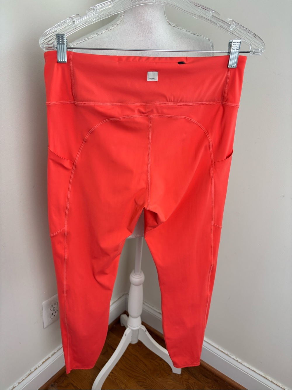 Vuori Stride Leggings High Rise 4 Way Stretch In Grapefruit Size Large - Picture 4 of 9